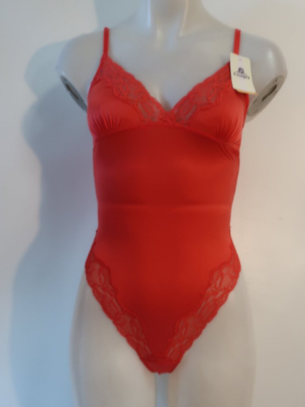 NWT Womens B. Tempt’D (Item- 46) Red Lace Trim Strappy Thong Bodysuit Top S